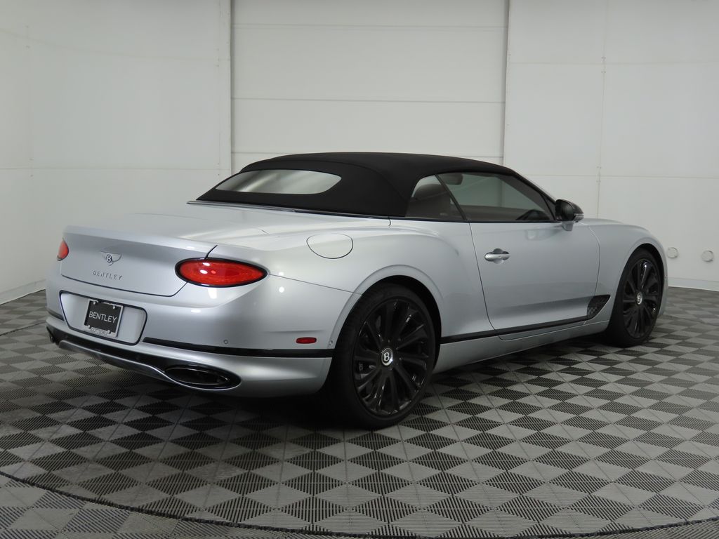 2024 Bentley Continental Mulliner