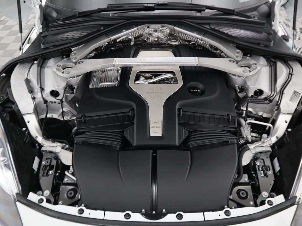 2024 Aston Martin DBX 707 SUV