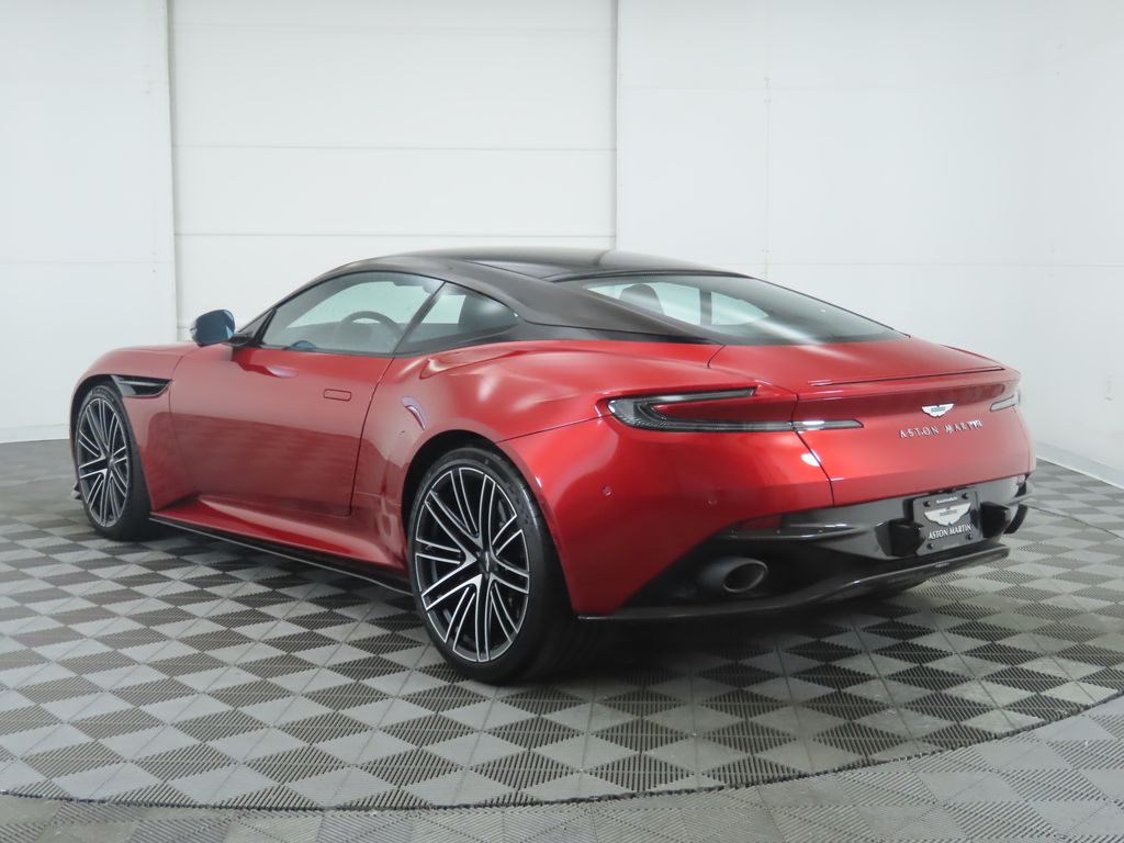 2024 Aston Martin DB12