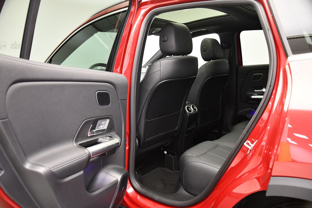 2025 Mercedes-Benz GLA