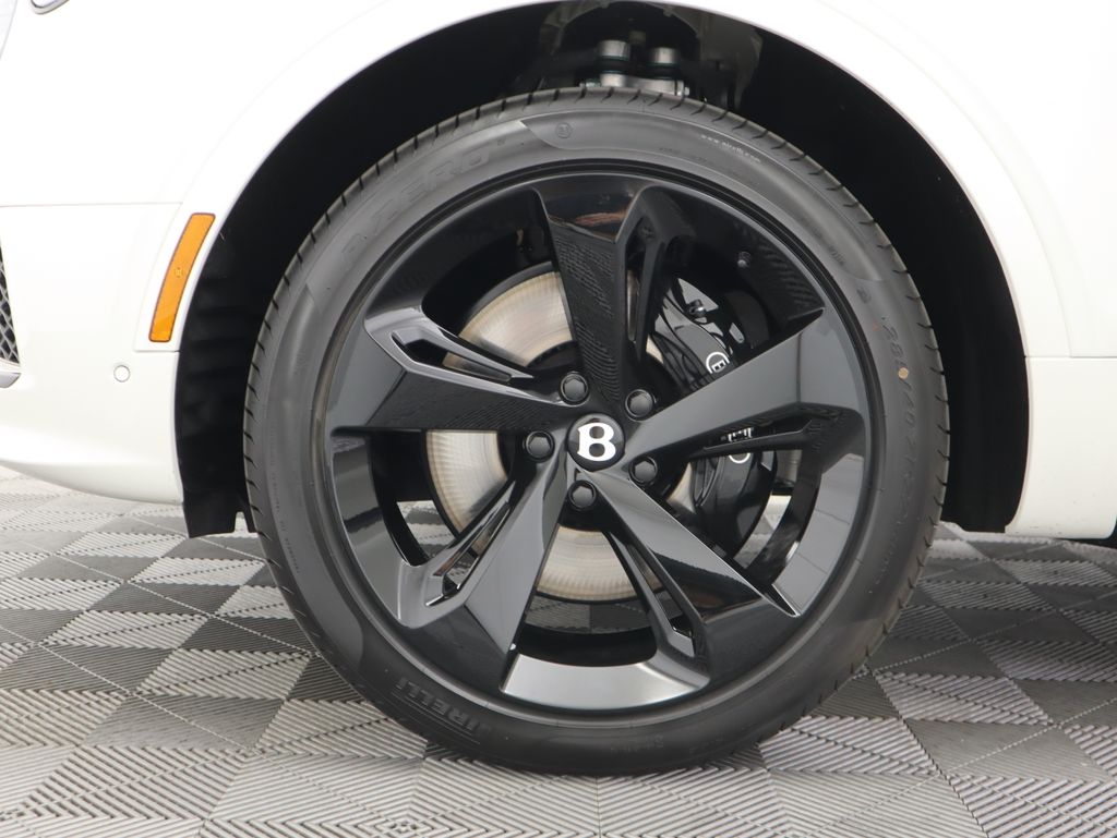 2024 Bentley Bentayga