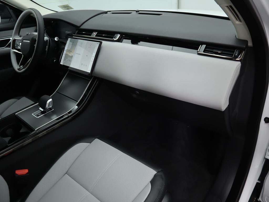 2025 Land Rover Range Rover Velar