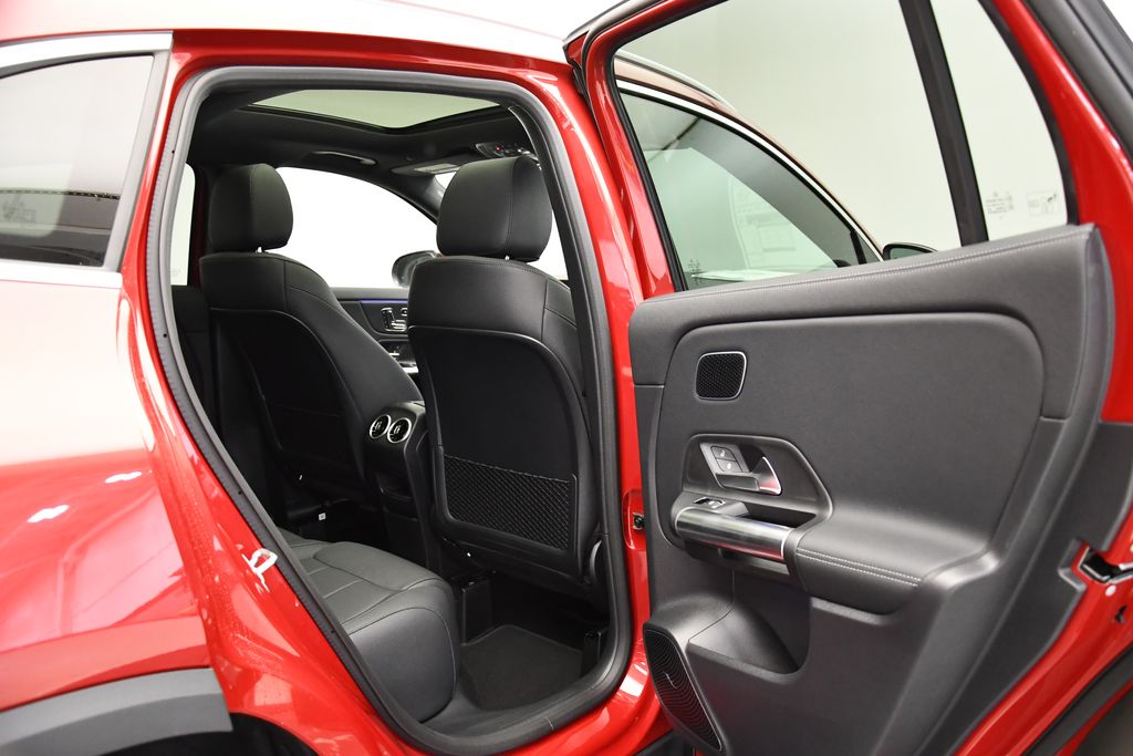 2025 Mercedes-Benz GLA