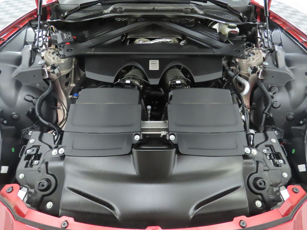 2024 Aston Martin DB12