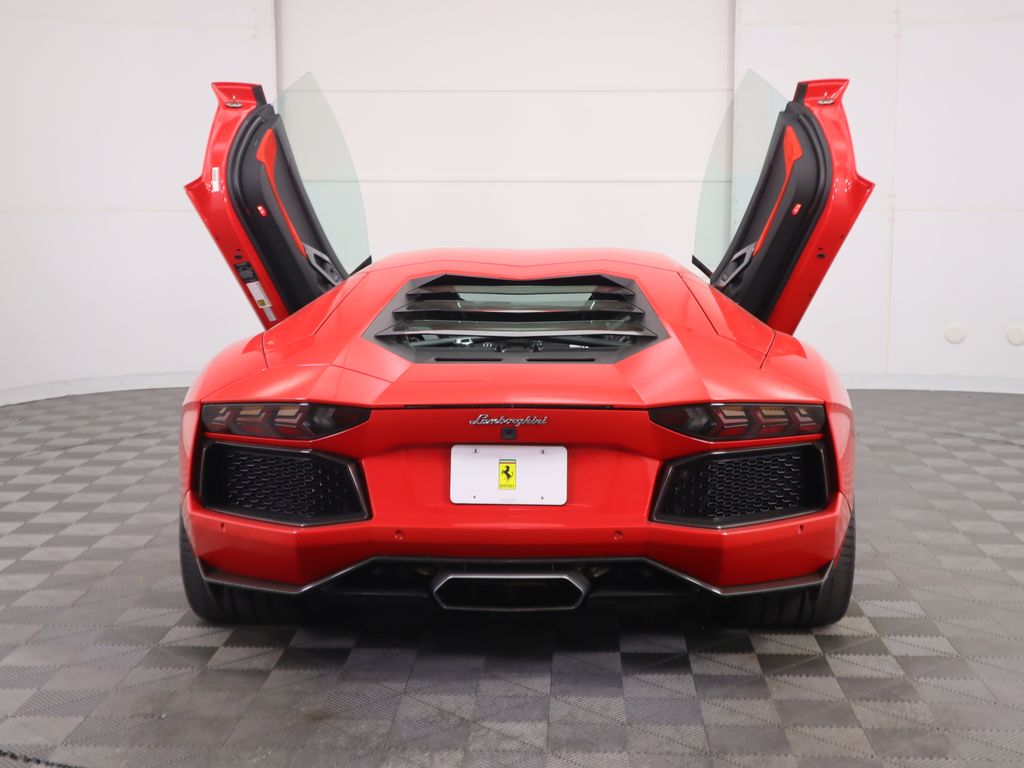 2014 Lamborghini Aventador