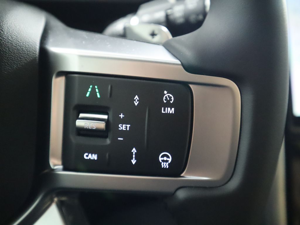 2025 Land Rover Discovery