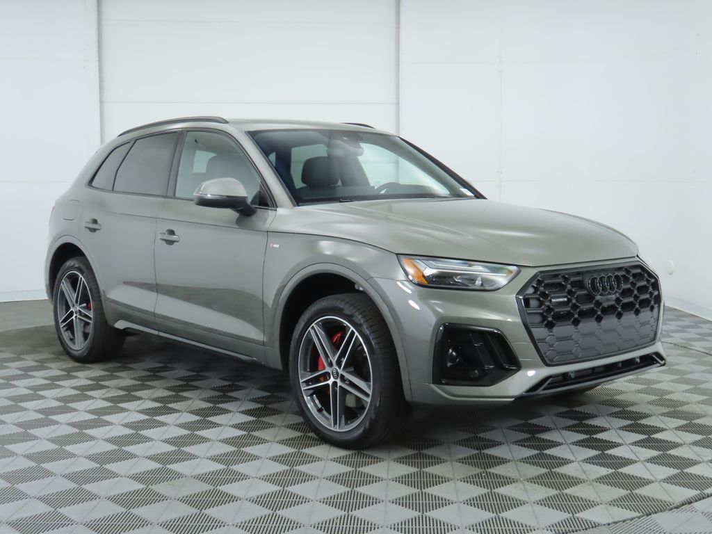 2025 Audi Q5 S Line