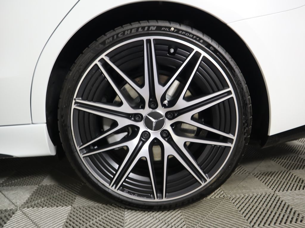 2025 Mercedes-Benz C-Class