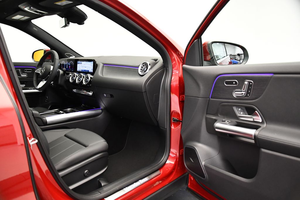 2025 Mercedes-Benz GLA