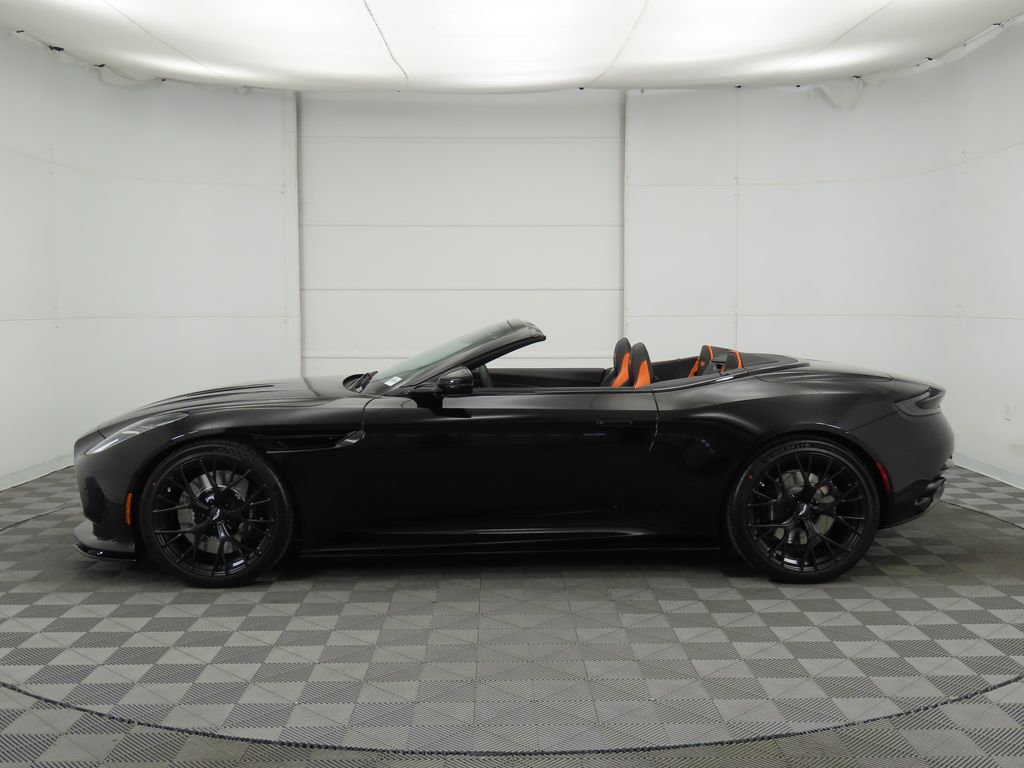 2025 Aston Martin DB12