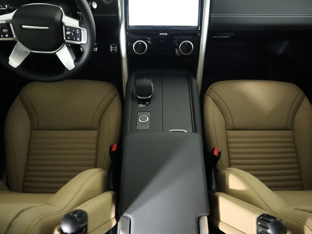 2025 Land Rover Discovery