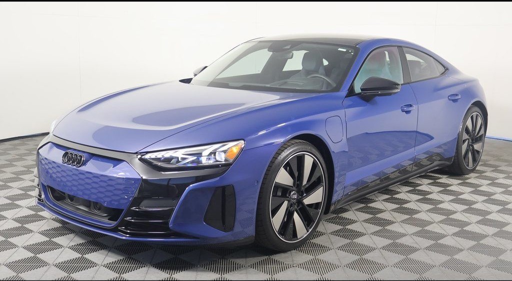 2024 Audi e-tron GT Electric ZEV quattro