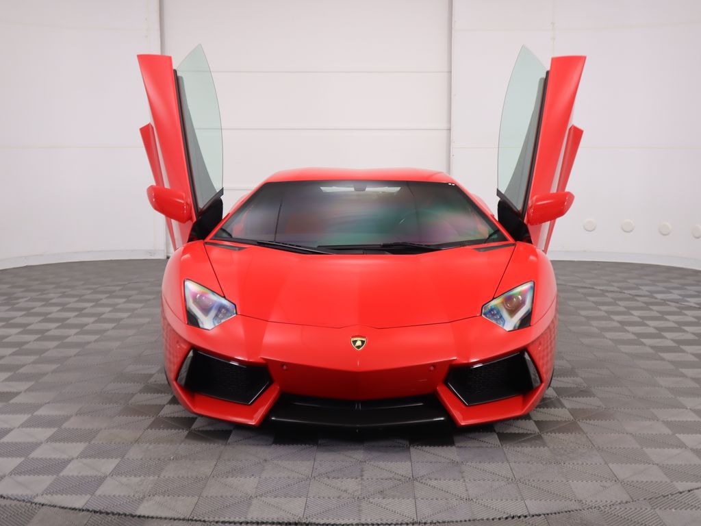 2014 Lamborghini Aventador