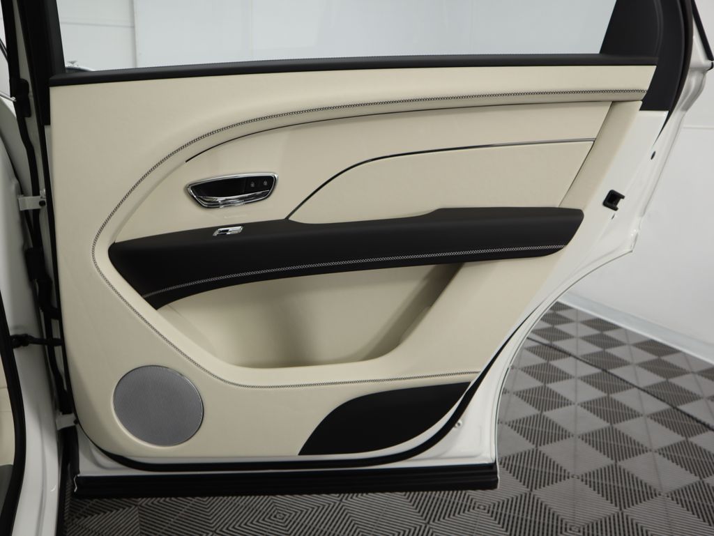 2024 Bentley Bentayga