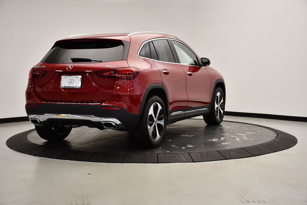 2025 Mercedes-Benz GLA