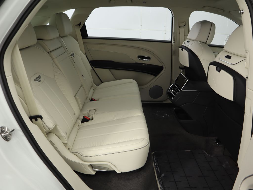 2024 Bentley Bentayga