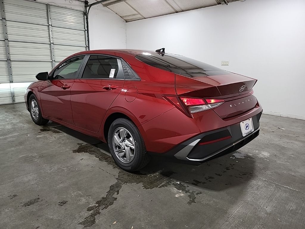 2025 Hyundai Elantra