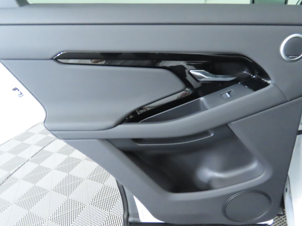 2025 Land Rover Range Rover Evoque