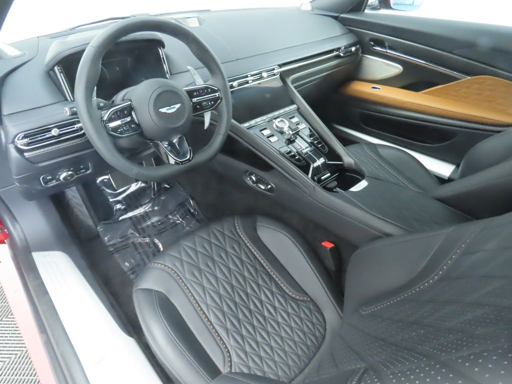 2024 Aston Martin DB12