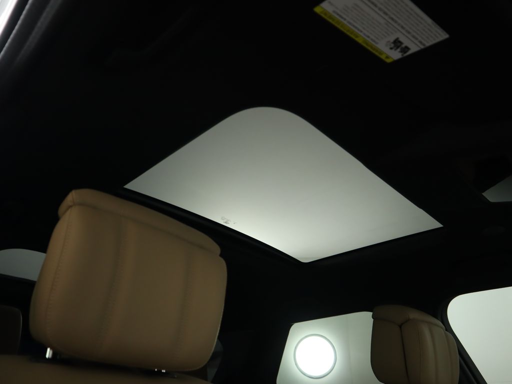 2025 Land Rover Discovery