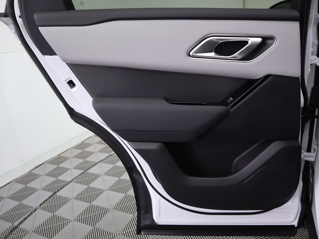 2025 Land Rover Range Rover Velar