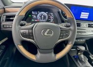 2025 Lexus ES