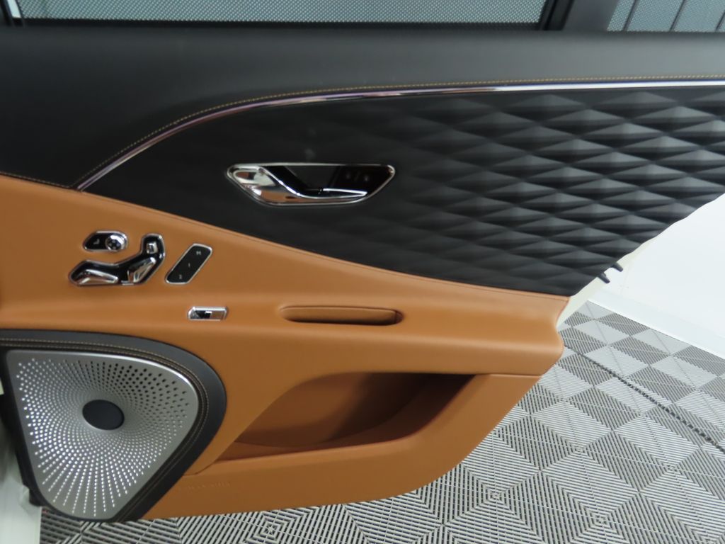 2024 Bentley Flying Spur