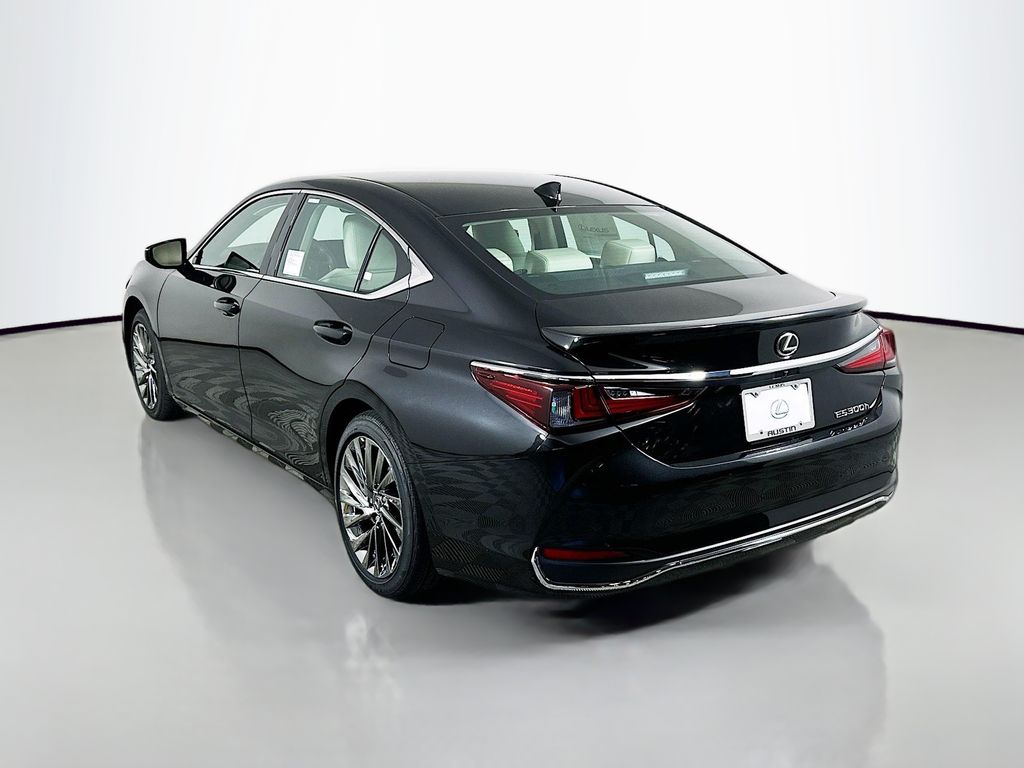 2025 Lexus ES