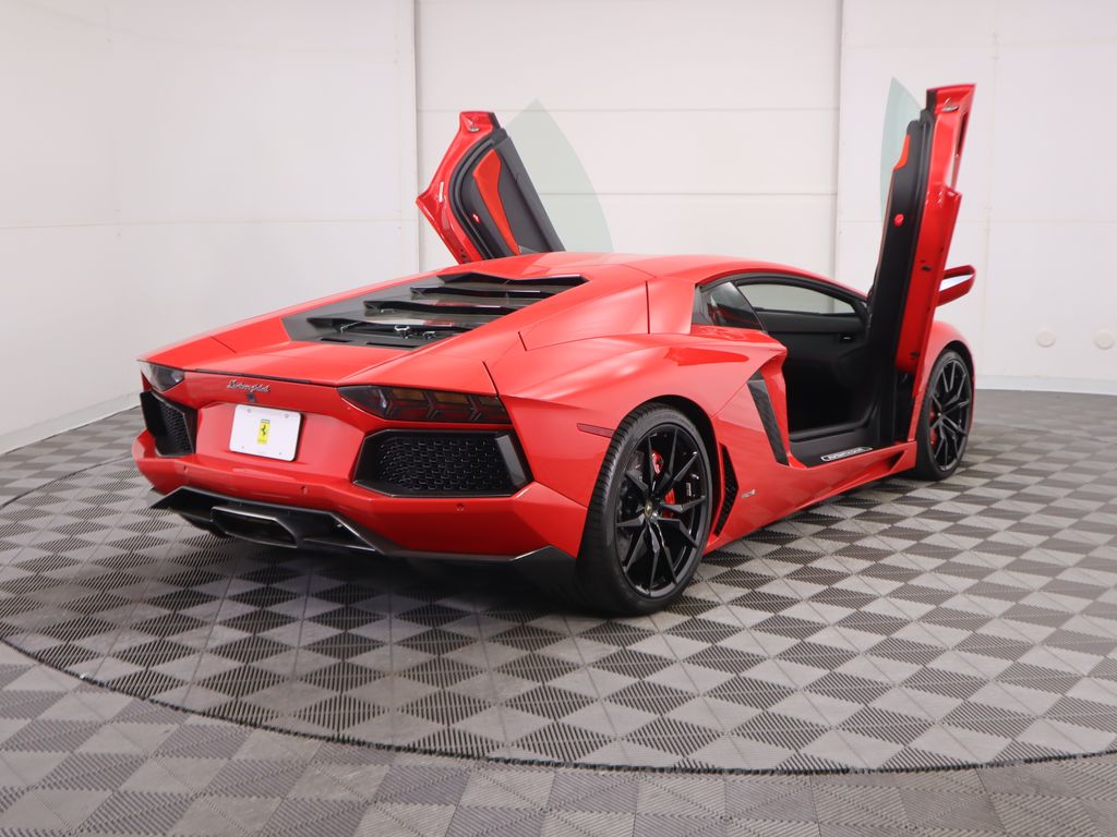 2014 Lamborghini Aventador