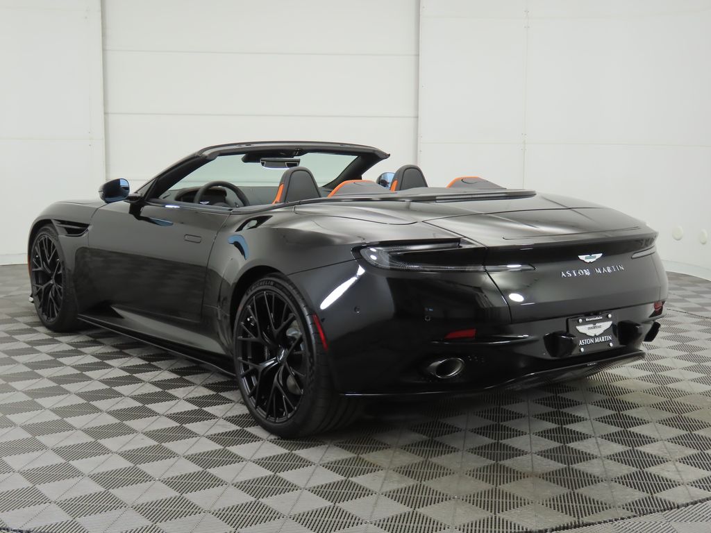 2025 Aston Martin DB12