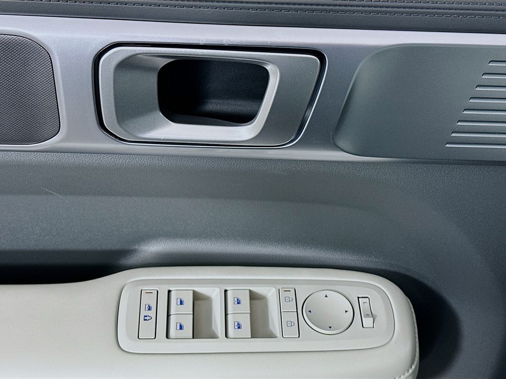 2025 Hyundai Santa Fe