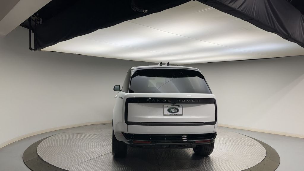 2025 Land Rover Range Rover