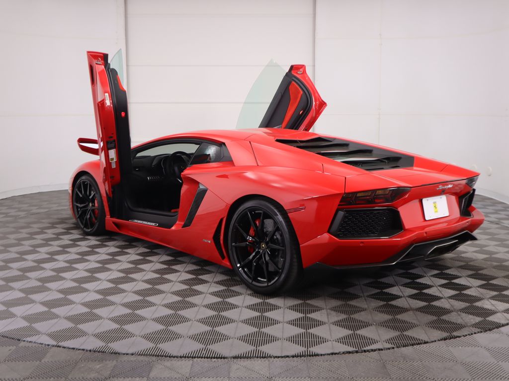 2014 Lamborghini Aventador