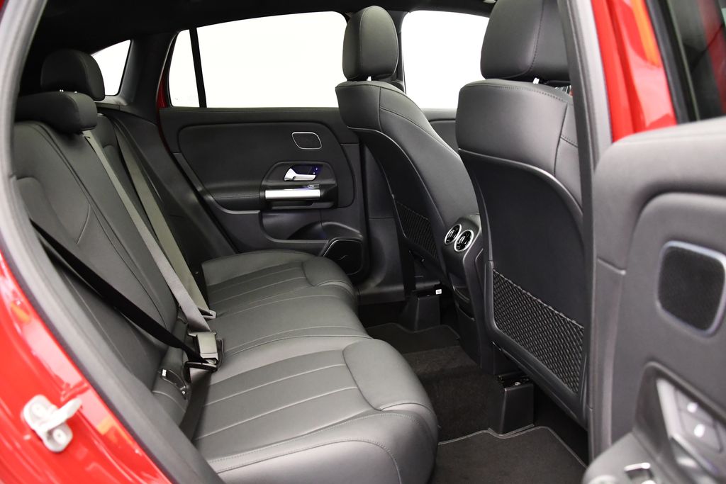 2025 Mercedes-Benz GLA