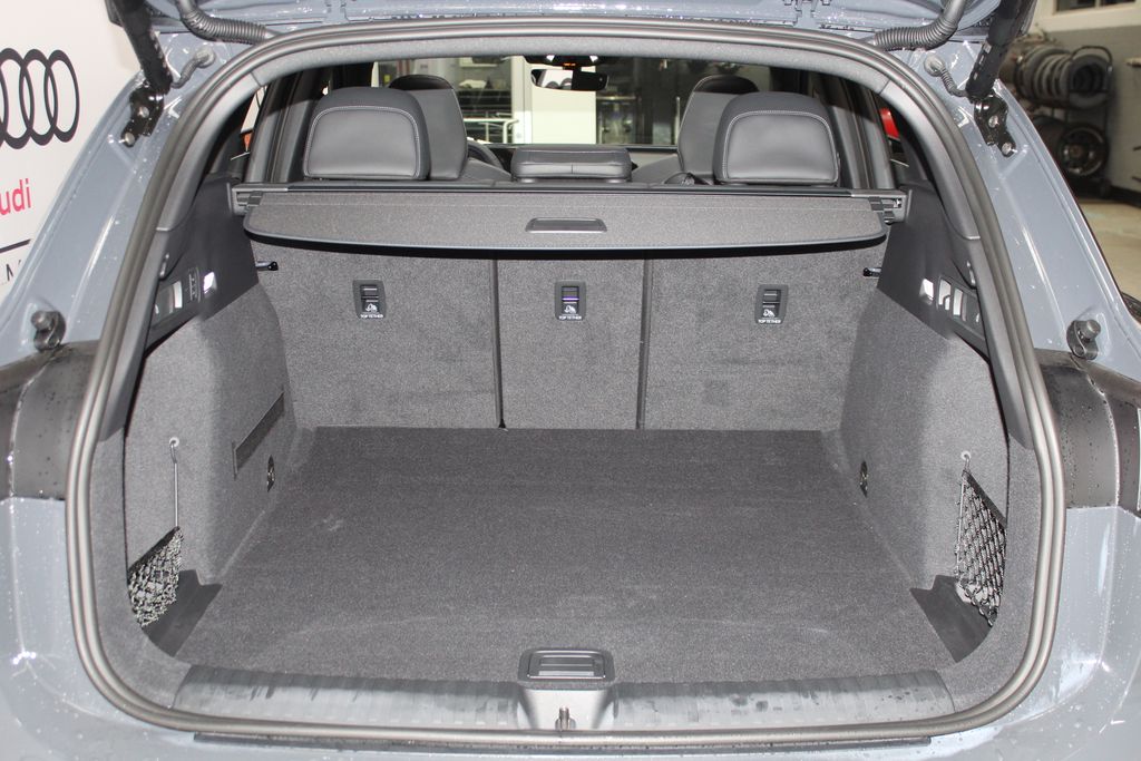 2025 Audi e-tron Premium Electric Motor