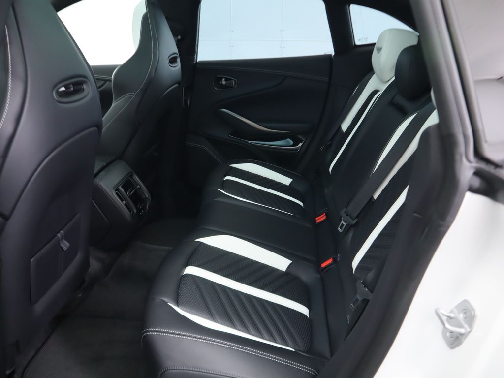 2024 Aston Martin DBX 707 SUV