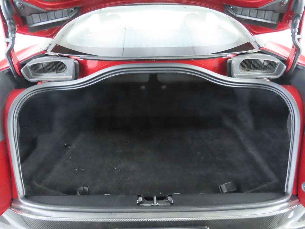 2024 Aston Martin DB12