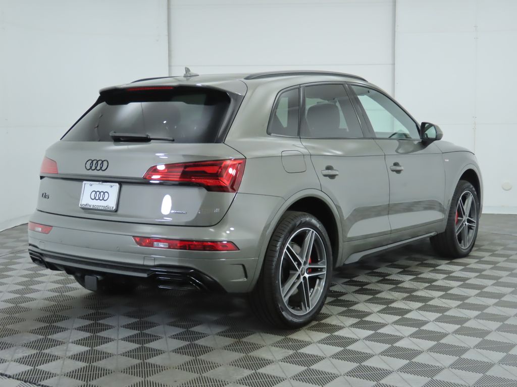 2025 Audi Q5 S Line