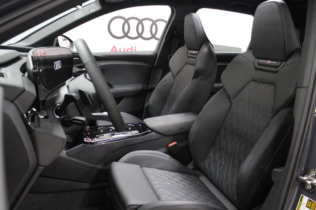 2025 Audi e-tron Premium Electric Motor