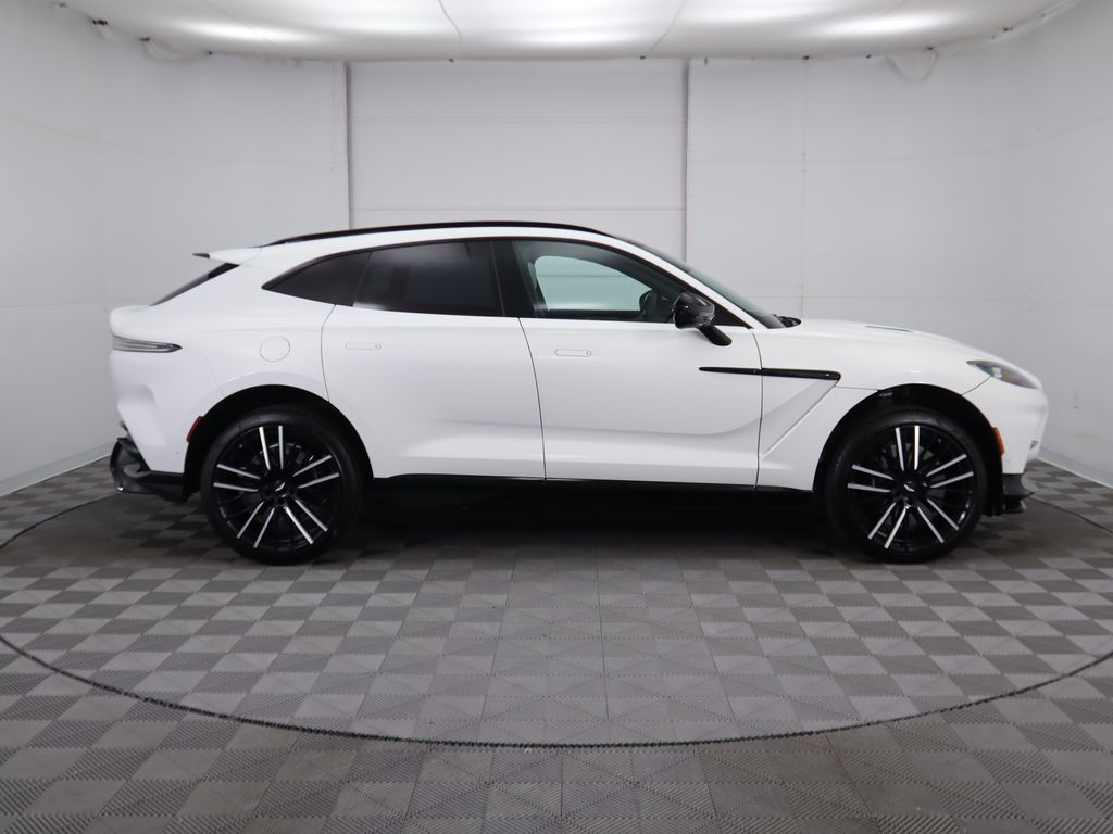 2024 Aston Martin DBX 707 SUV