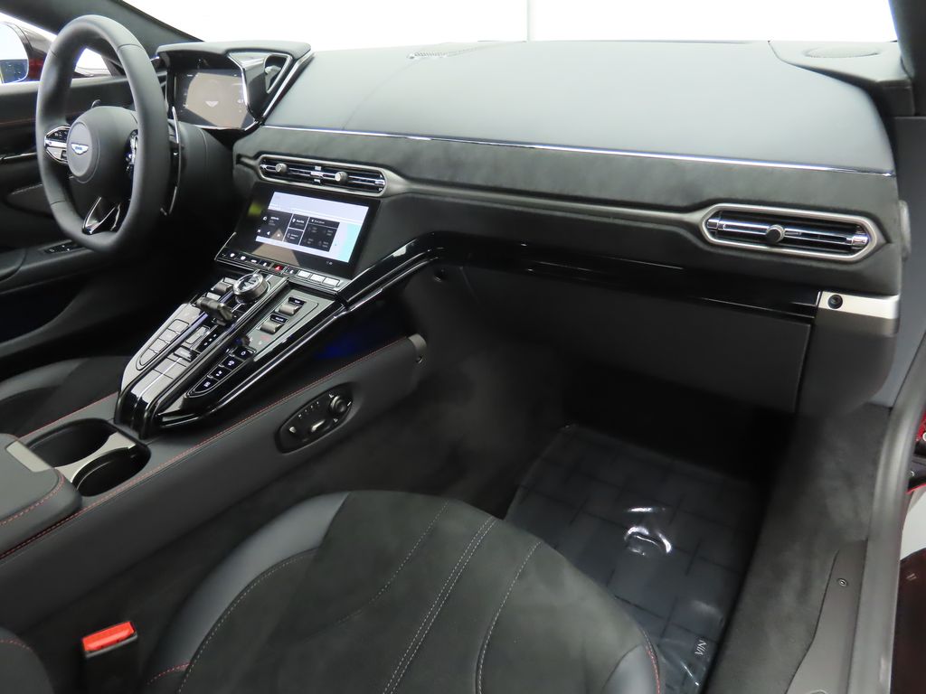 2025 Aston Martin Vantage Base V8 Coupe