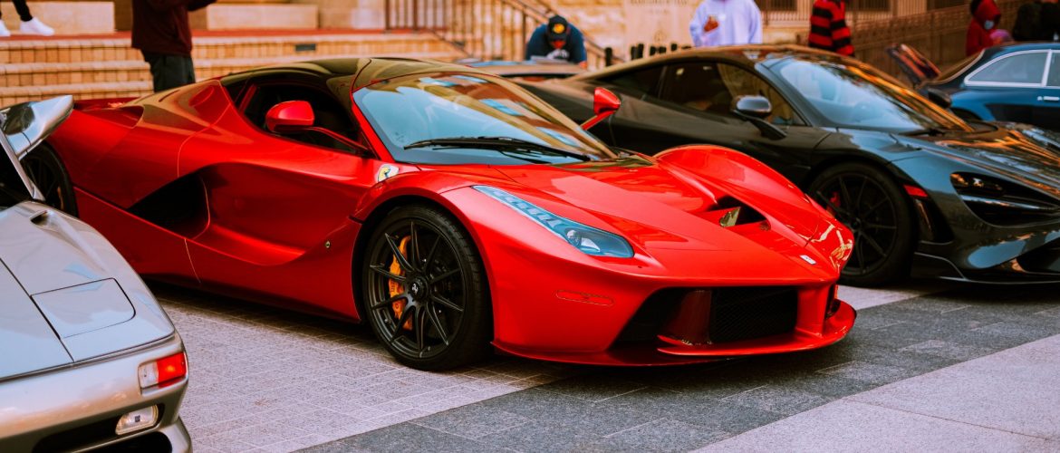 The Best Luxury Cars for a Perfect Valentine’s Day Date