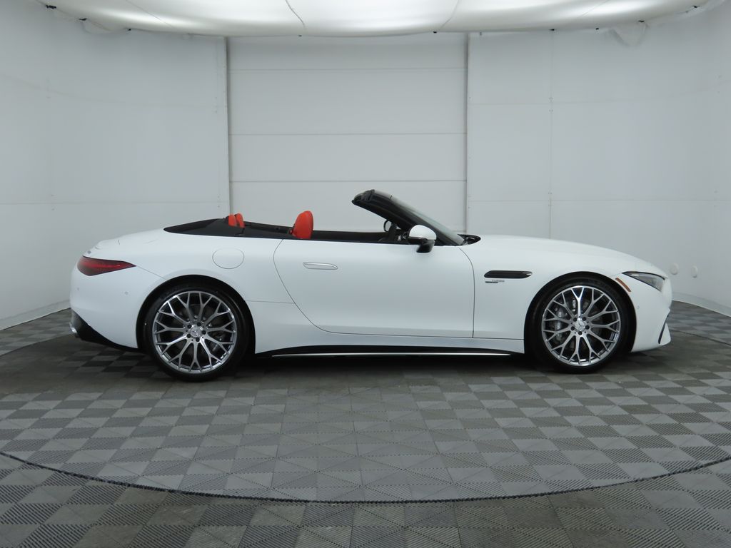 2025 Mercedes-Benz SL-Class