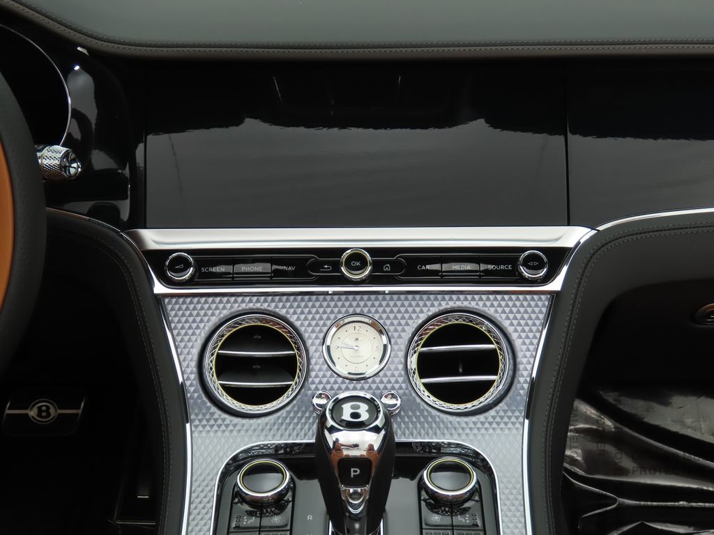 2024 Bentley Continental Mulliner