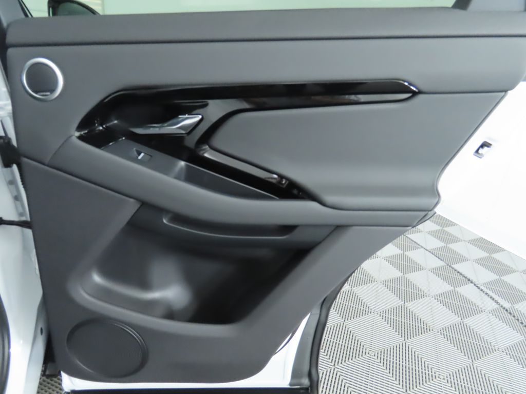 2025 Land Rover Range Rover Evoque