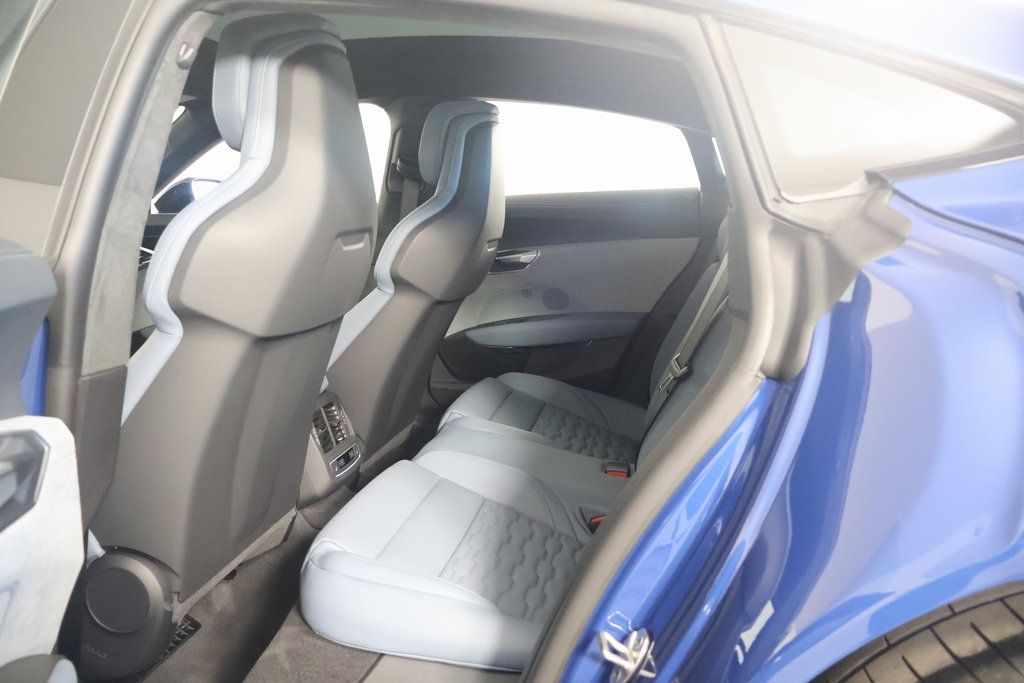 2024 Audi e-tron GT Electric ZEV quattro