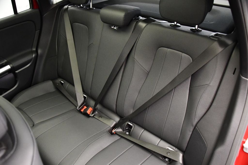 2025 Mercedes-Benz GLA