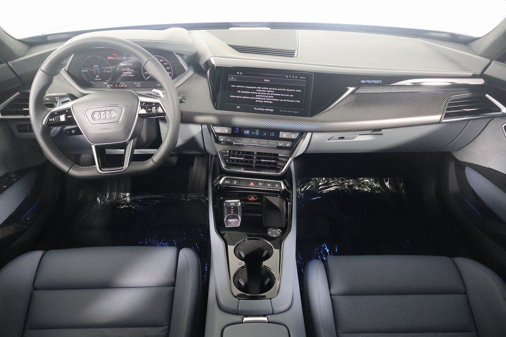 2024 Audi e-tron GT Electric ZEV quattro