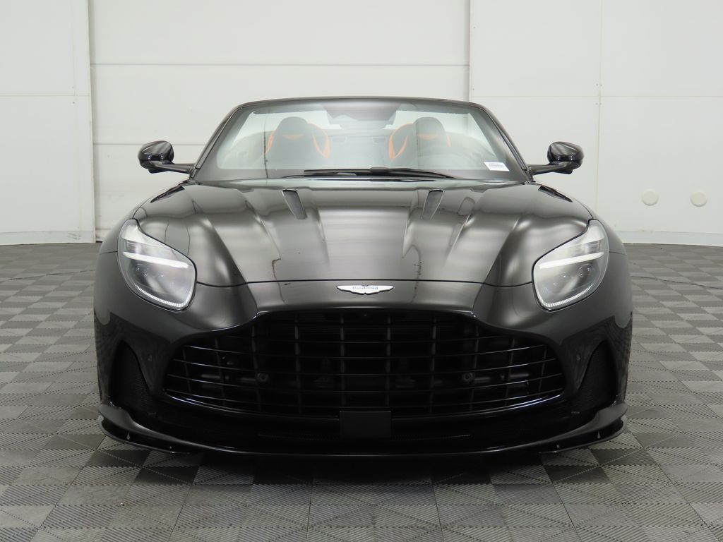 2025 Aston Martin DB12