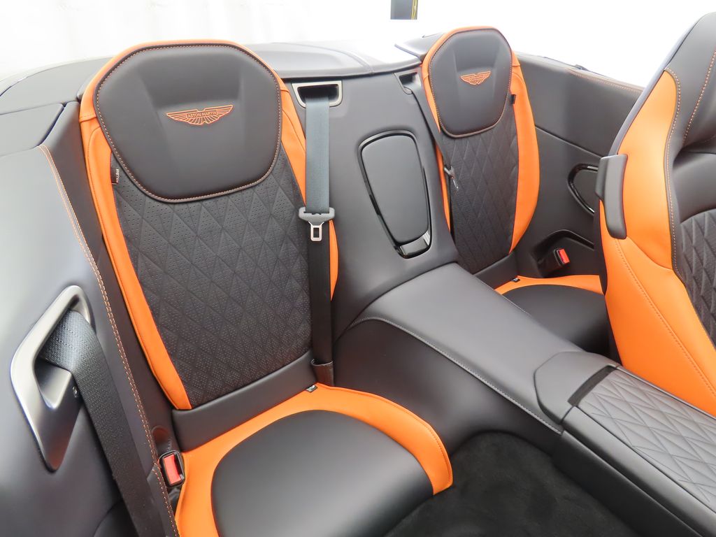 2025 Aston Martin DB12